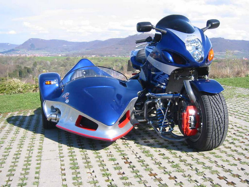 Suzuki Hayabusa с люлькой